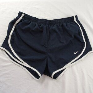 Nike Dri-Fit Women Athletic Short Size M